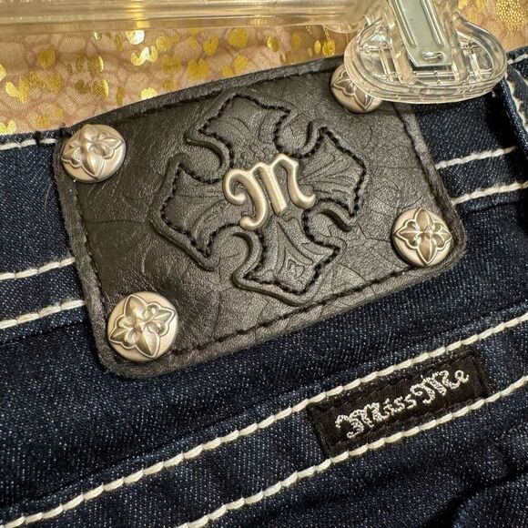 Miss Me Dark Blue Rhinestone Cross Pocket Denim Boot Cut Jeans 32 Altered - Picture 10 of 10
